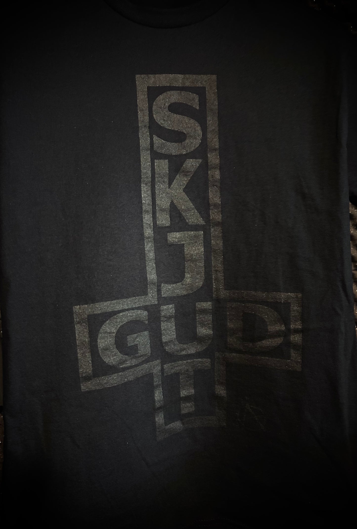 Skjut Gud - T-Shirt (black on black)