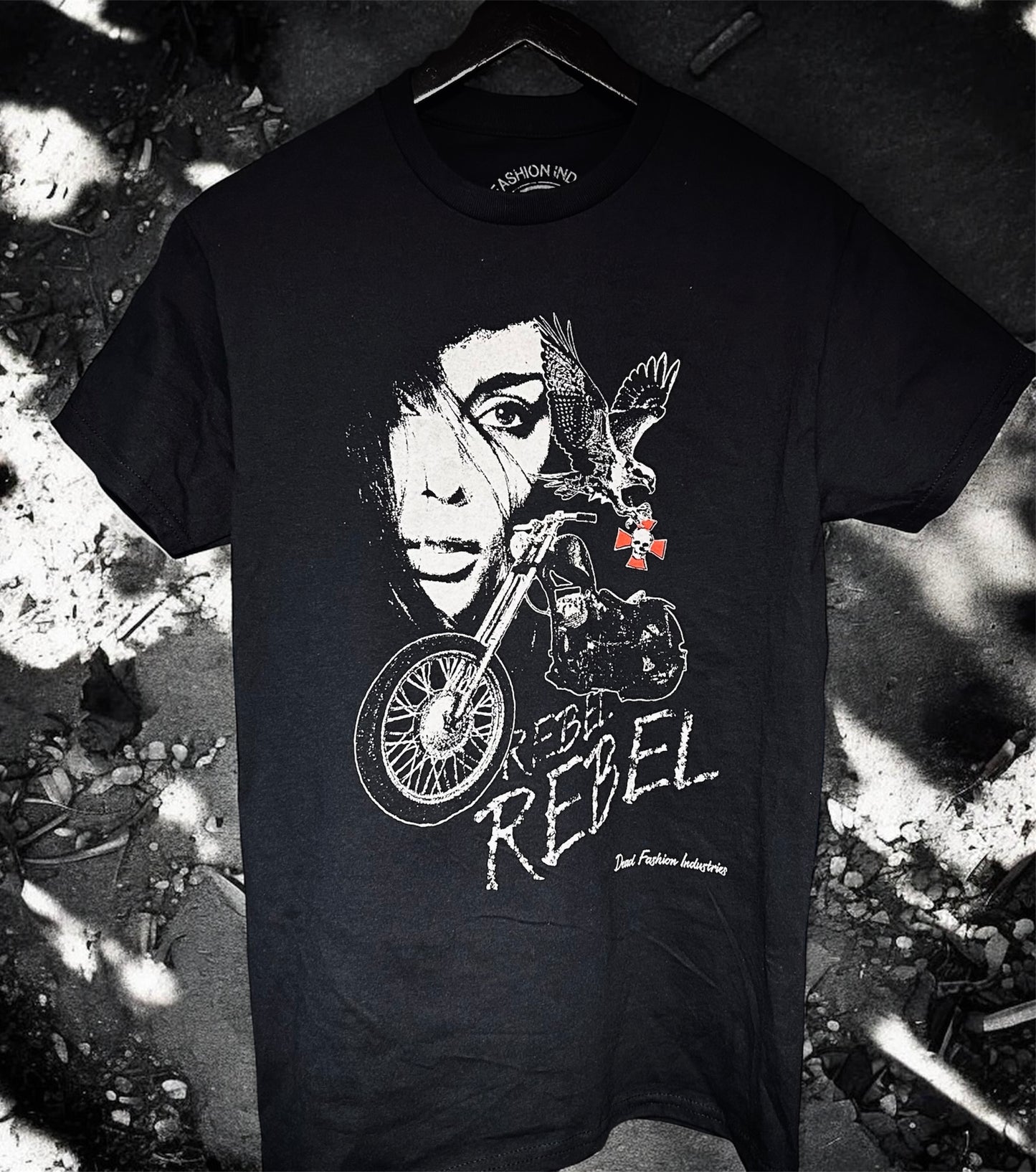 Rebel Rebel - T-Shirt